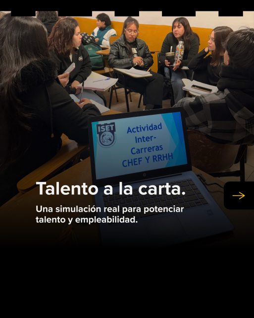 Los estudiantes de 3° año de las carreras de Chef y Recursos Humanos comenzaron la primera fase del proyecto interdisciplinario “Talento a la Carta”.
Una experiencia que simula el verdadero circuito de ingreso al mundo laboral gastronómico. 👨🍳👩💼
✨ En esta primera etapa, los alumnos participaron de entrevistas para construir perfiles por competencias, fortaleciendo habilidades clave para su futuro profesional.
📌 Mientras los futuros Chefs trabajan su comunicación y marketing personal, los estudiantes de RRHH aplican técnicas de selección en un entorno técnico real.
💡 Aprender haciendo también es prepararse para el mundo laboral.
#ISET #RecursosHumanos #FormaciónProfesional #Empleabilidad #Gastronomía